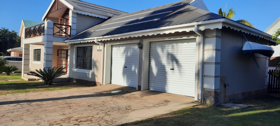 4 Bedroom Property for Sale in Marina Martinique Eastern Cape